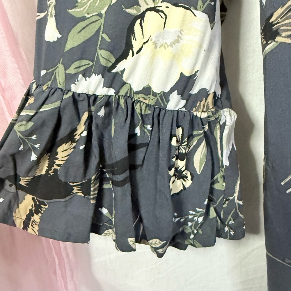 NWT Old Navy XL Tall Grey Floral Shift Dress Long Sleeve Ruffle Cuff Rayon - Picture 3 of 10